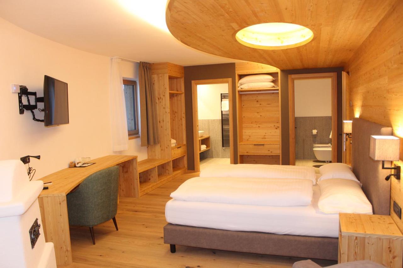 Hotel Li Anta Rossa Livigno Exterior foto