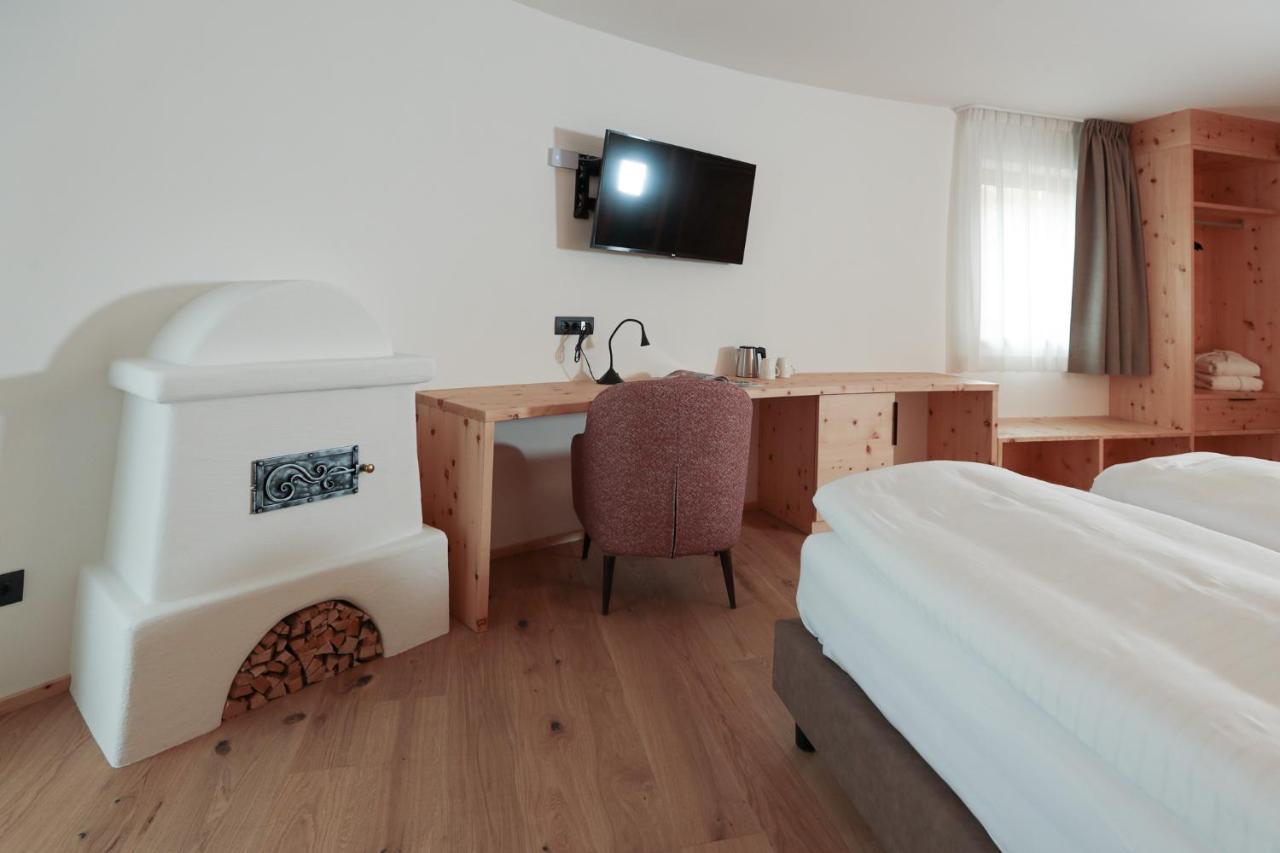 Hotel Li Anta Rossa Livigno Exterior foto